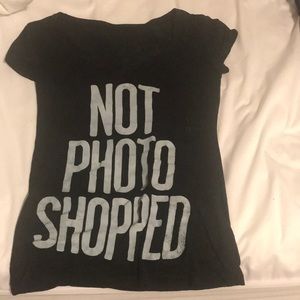 Fitted “Not Photoshopped” shirt
